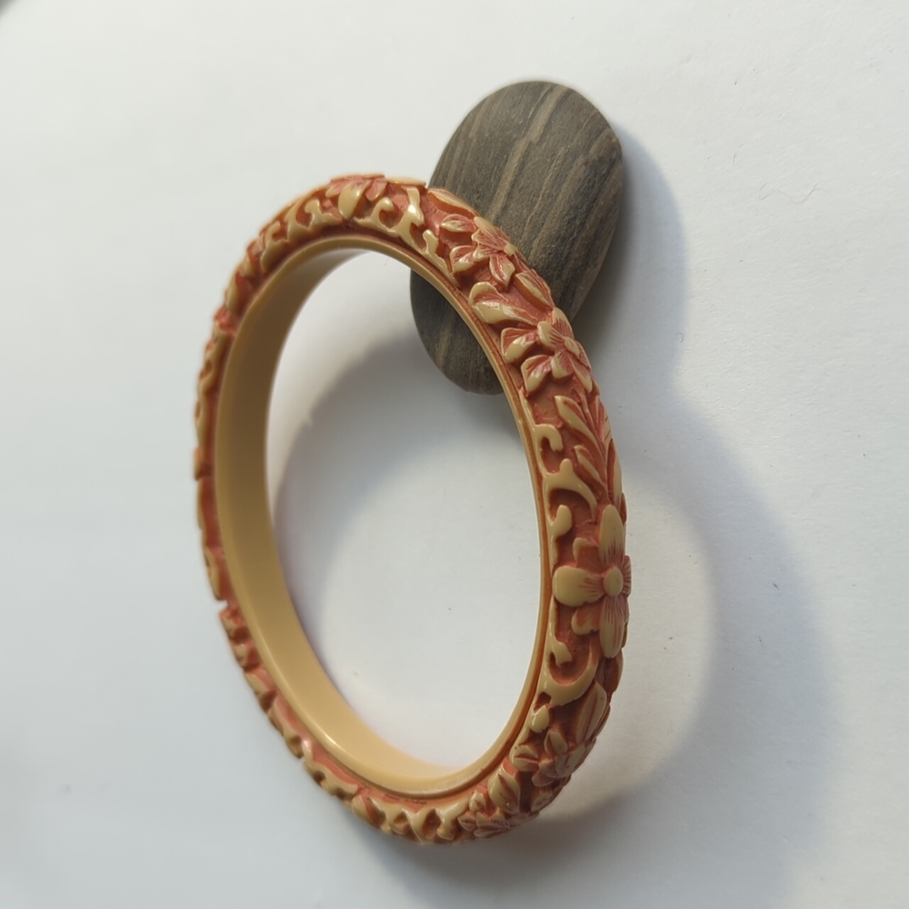 Vintage Celluloid Plastic Bangle Bracelet